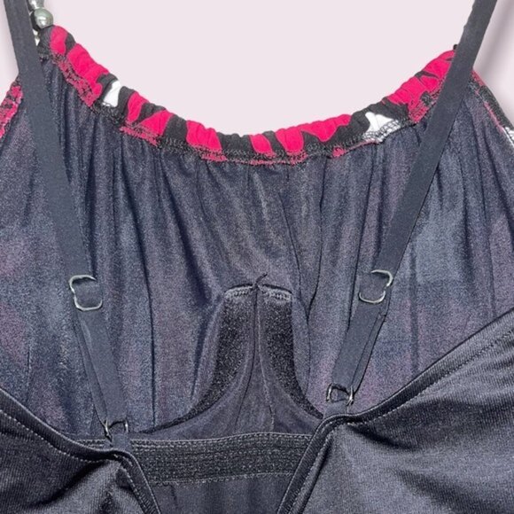 Magicsuit by Miraclesuit One Piece Swimsuit Slimming Beaded Red Womens Size 10 - Picture 6 of 8